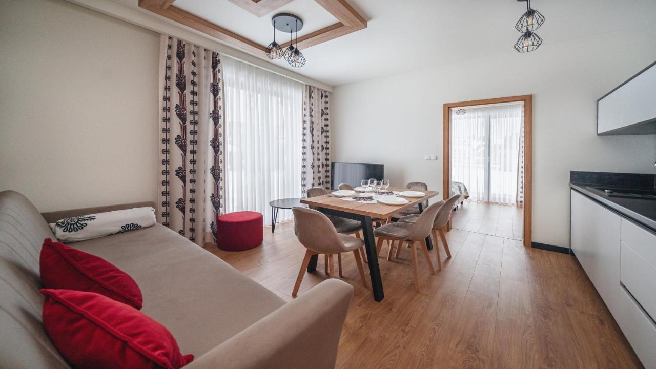Apartamenty Sun & Snow Ski Apartments ビャウカ エクステリア 写真