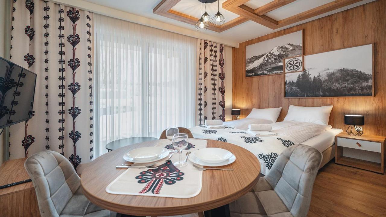 Apartamenty Sun & Snow Ski Apartments ビャウカ エクステリア 写真
