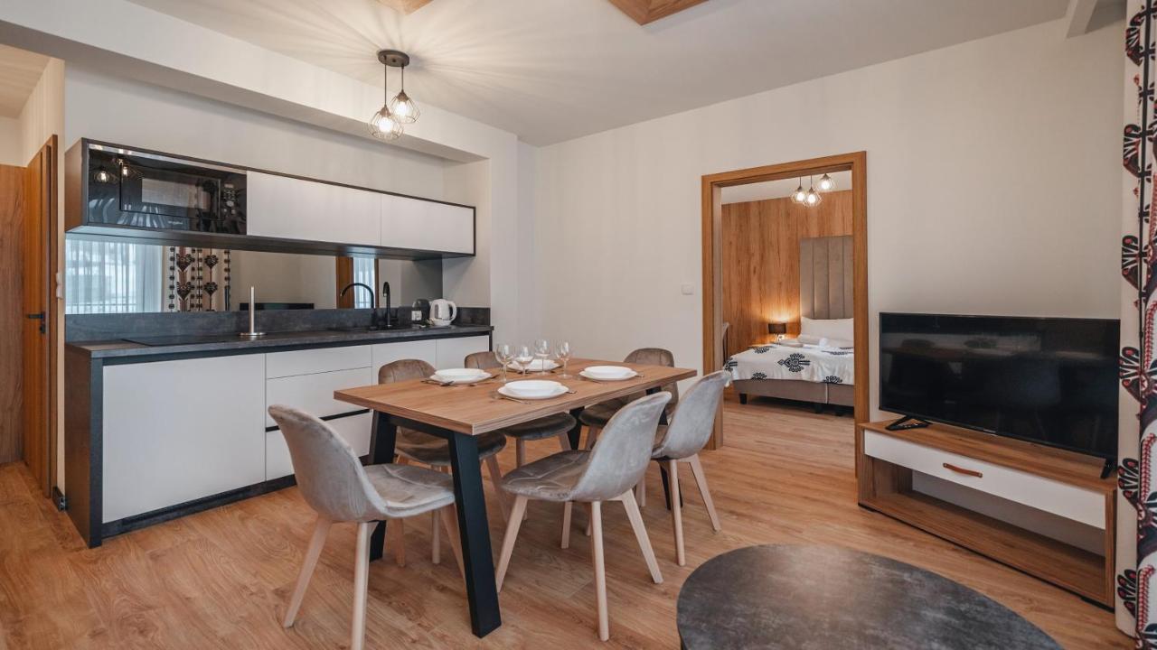 Apartamenty Sun & Snow Ski Apartments ビャウカ エクステリア 写真