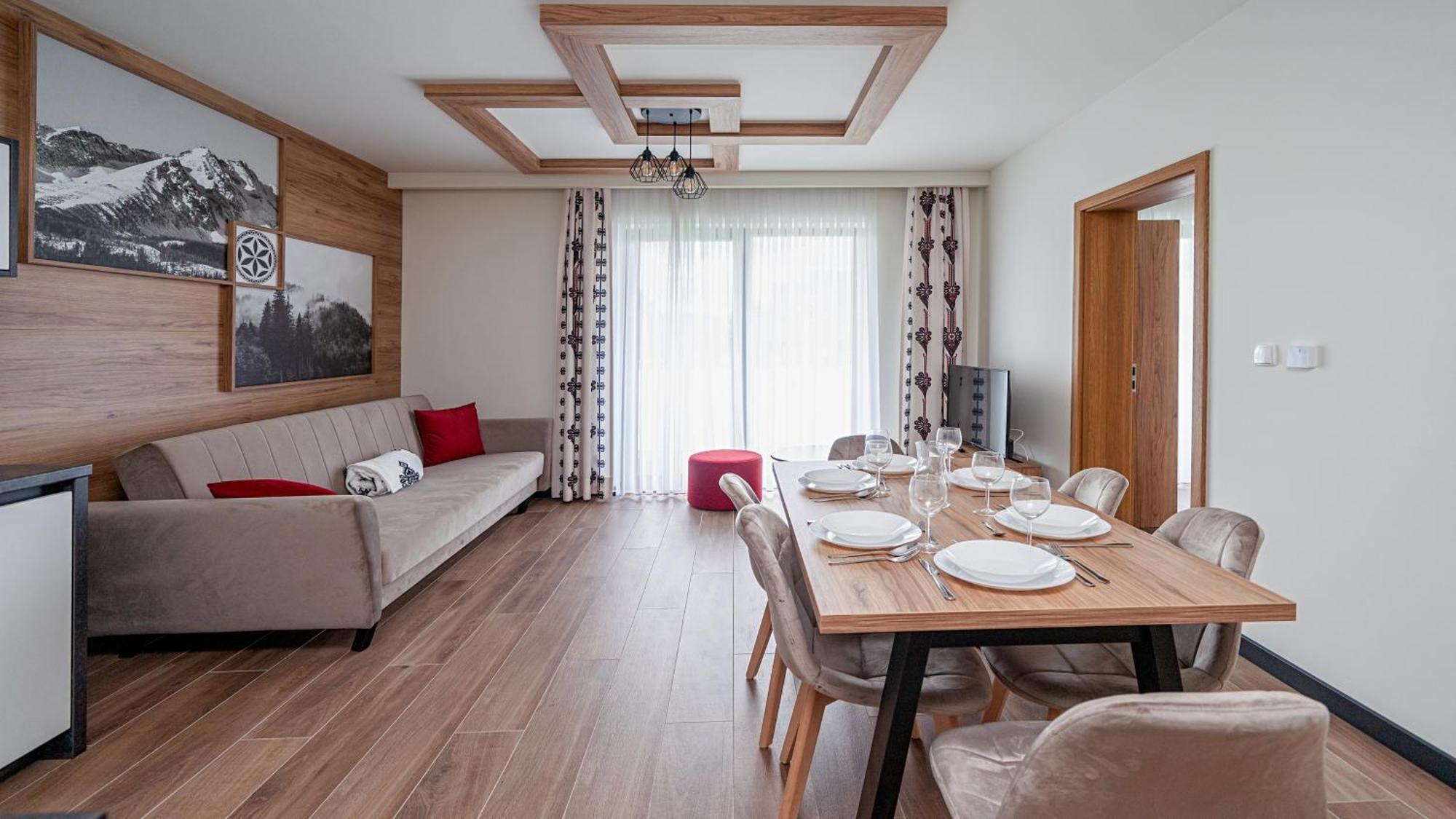 Apartamenty Sun & Snow Ski Apartments ビャウカ エクステリア 写真