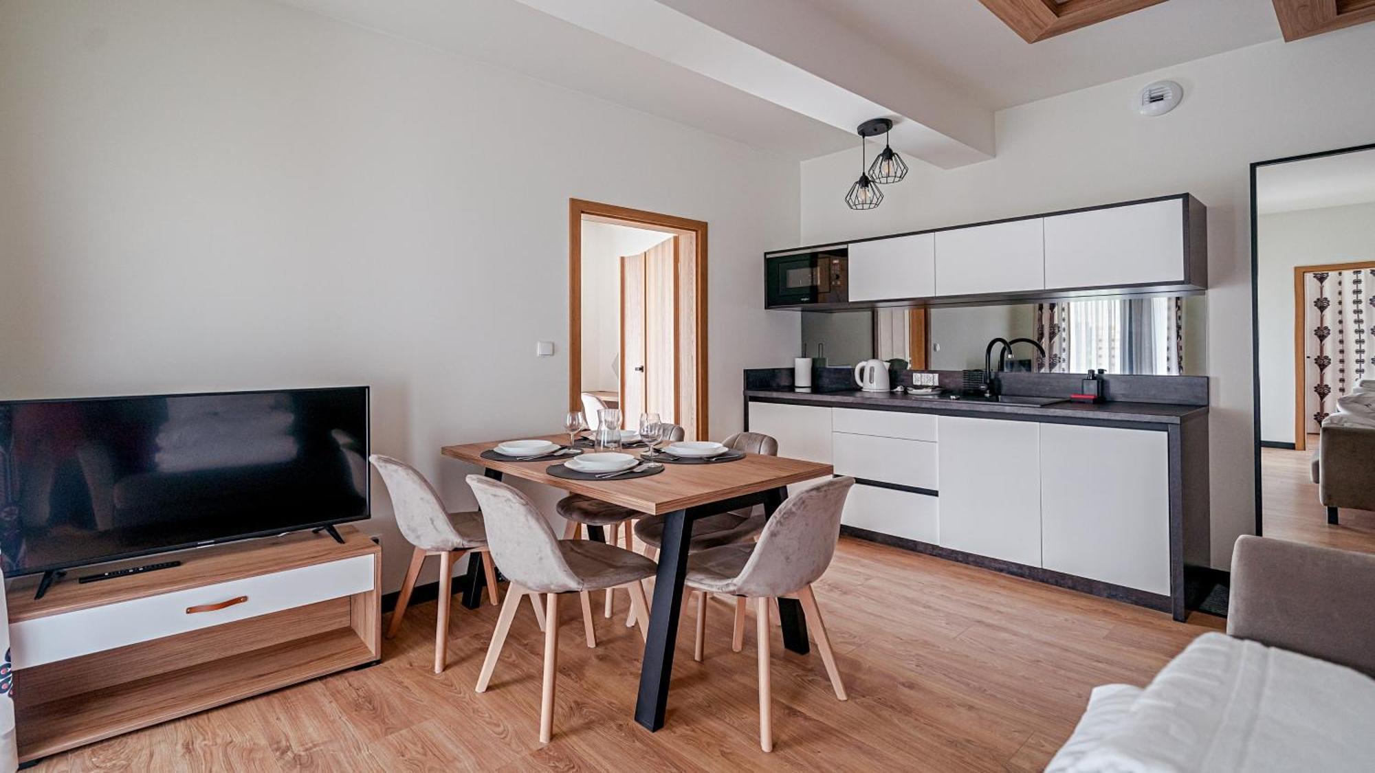 Apartamenty Sun & Snow Ski Apartments ビャウカ エクステリア 写真