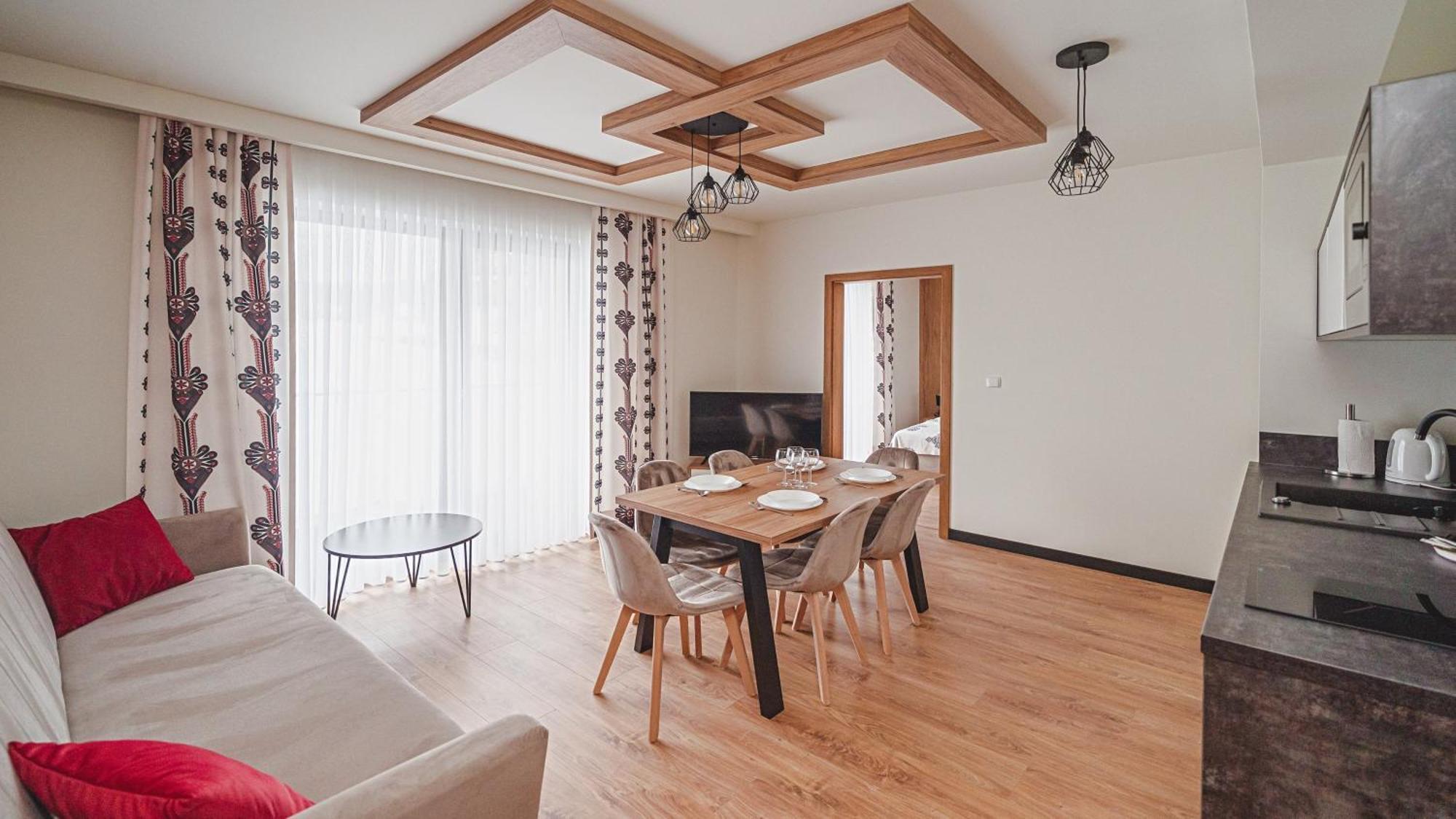 Apartamenty Sun & Snow Ski Apartments ビャウカ エクステリア 写真