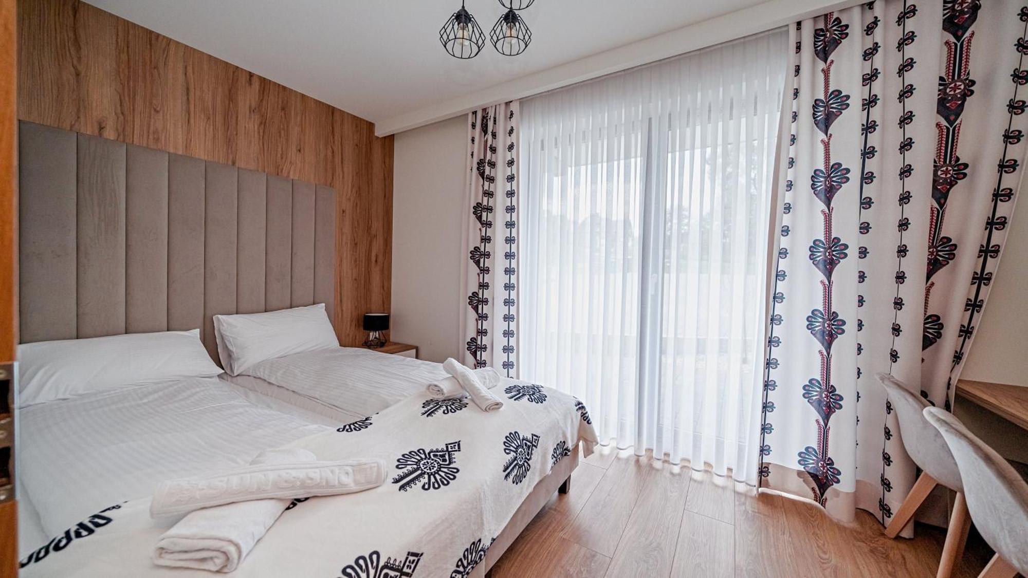 Apartamenty Sun & Snow Ski Apartments ビャウカ エクステリア 写真
