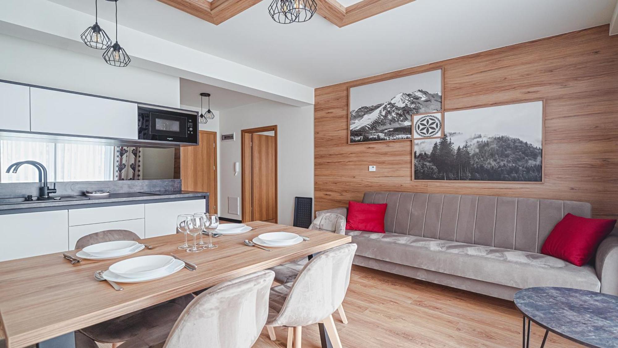 Apartamenty Sun & Snow Ski Apartments ビャウカ エクステリア 写真